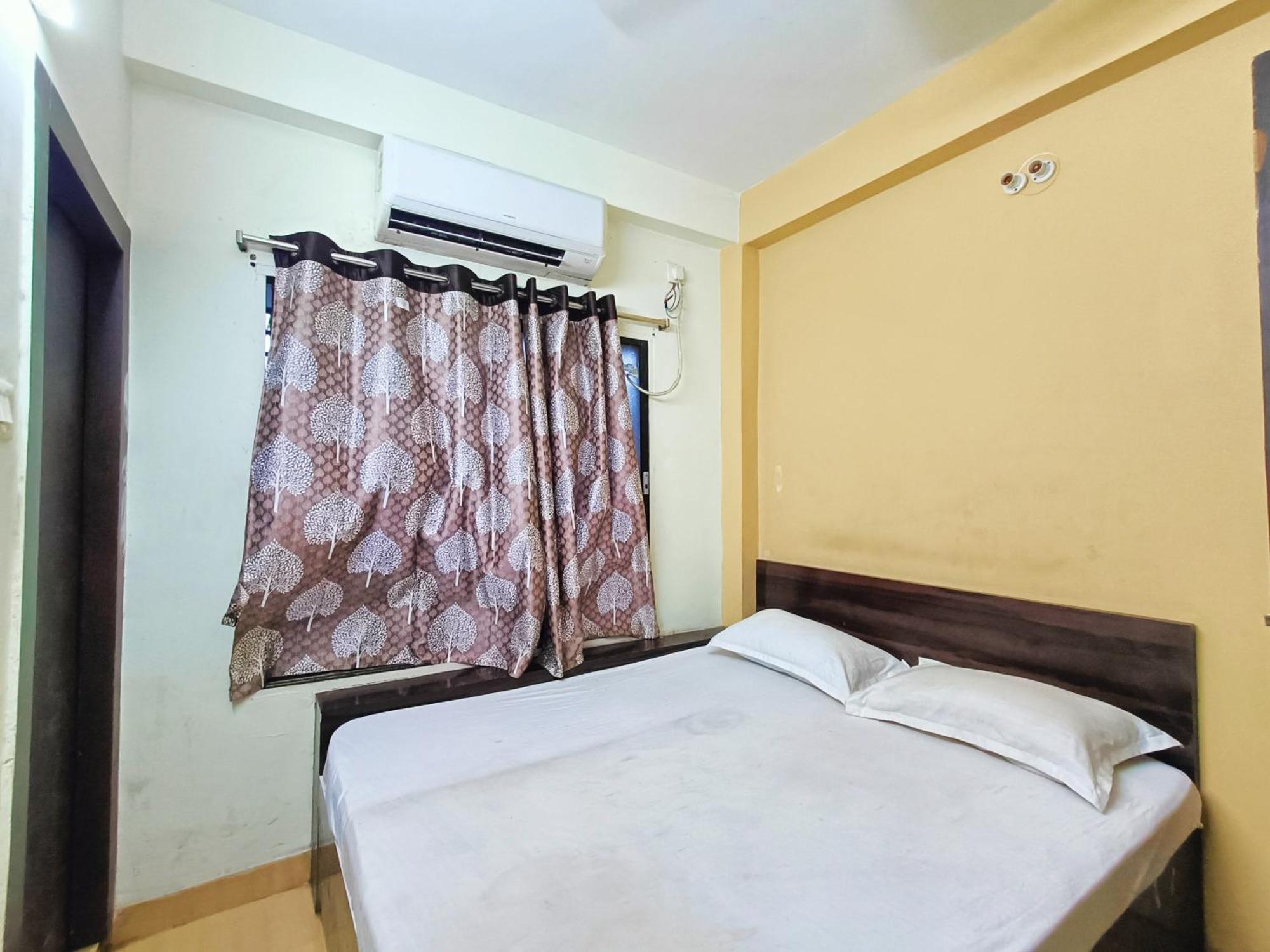 Rest Inn Hotel Newtown Road Near Tata Medical Kolkata Exterior photo